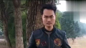 上天给了你一张降妖除魔的脸,你却在这里装神弄鬼
